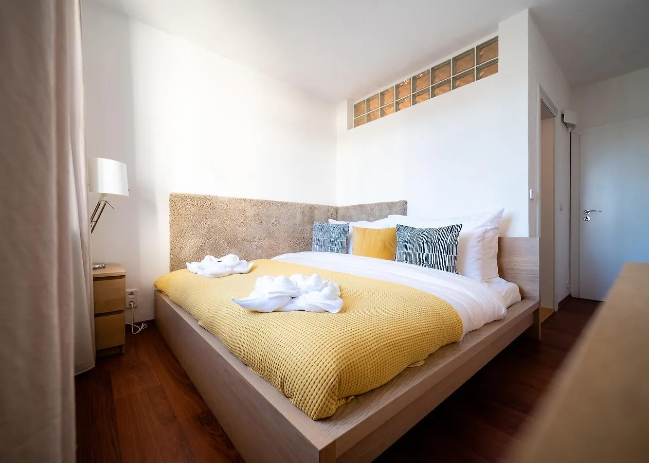 Unique Penthouse & Terrace 6Br+3.5Bath, Views! Lejlighed Prag