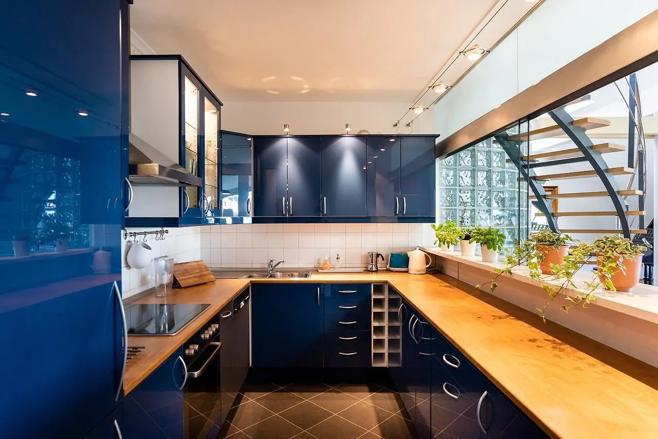 Unique Penthouse & Terrace 6Br+3.5Bath, Views! Lejlighed Prag